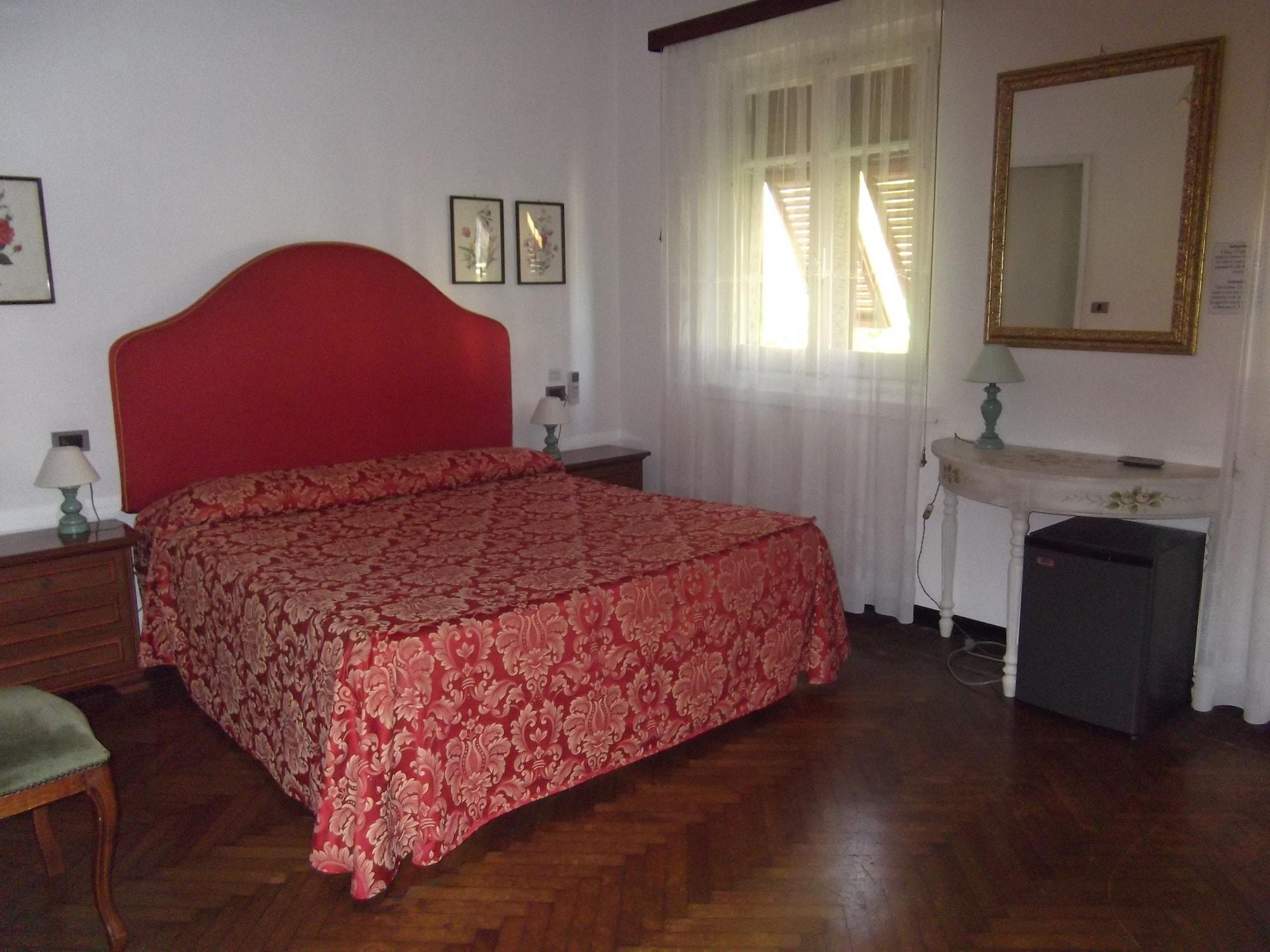 Hotel La Vela-Castello Il Rifugio Santa Margherita Ligure Luaran gambar