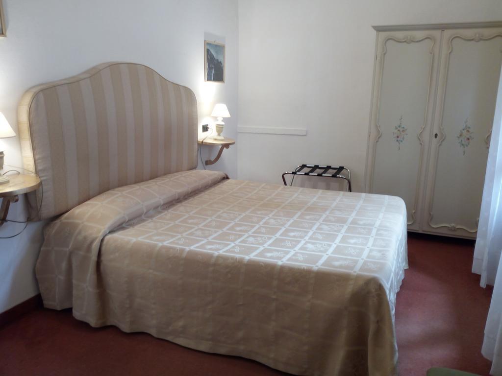 Hotel La Vela-Castello Il Rifugio Santa Margherita Ligure Luaran gambar