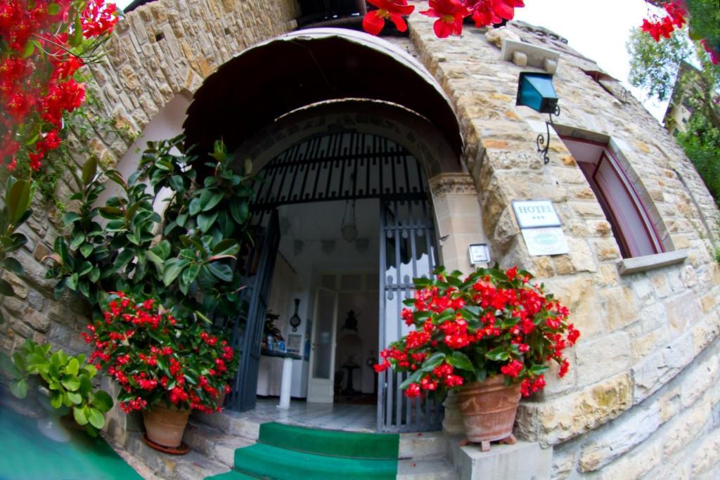 Hotel La Vela-Castello Il Rifugio Santa Margherita Ligure Luaran gambar