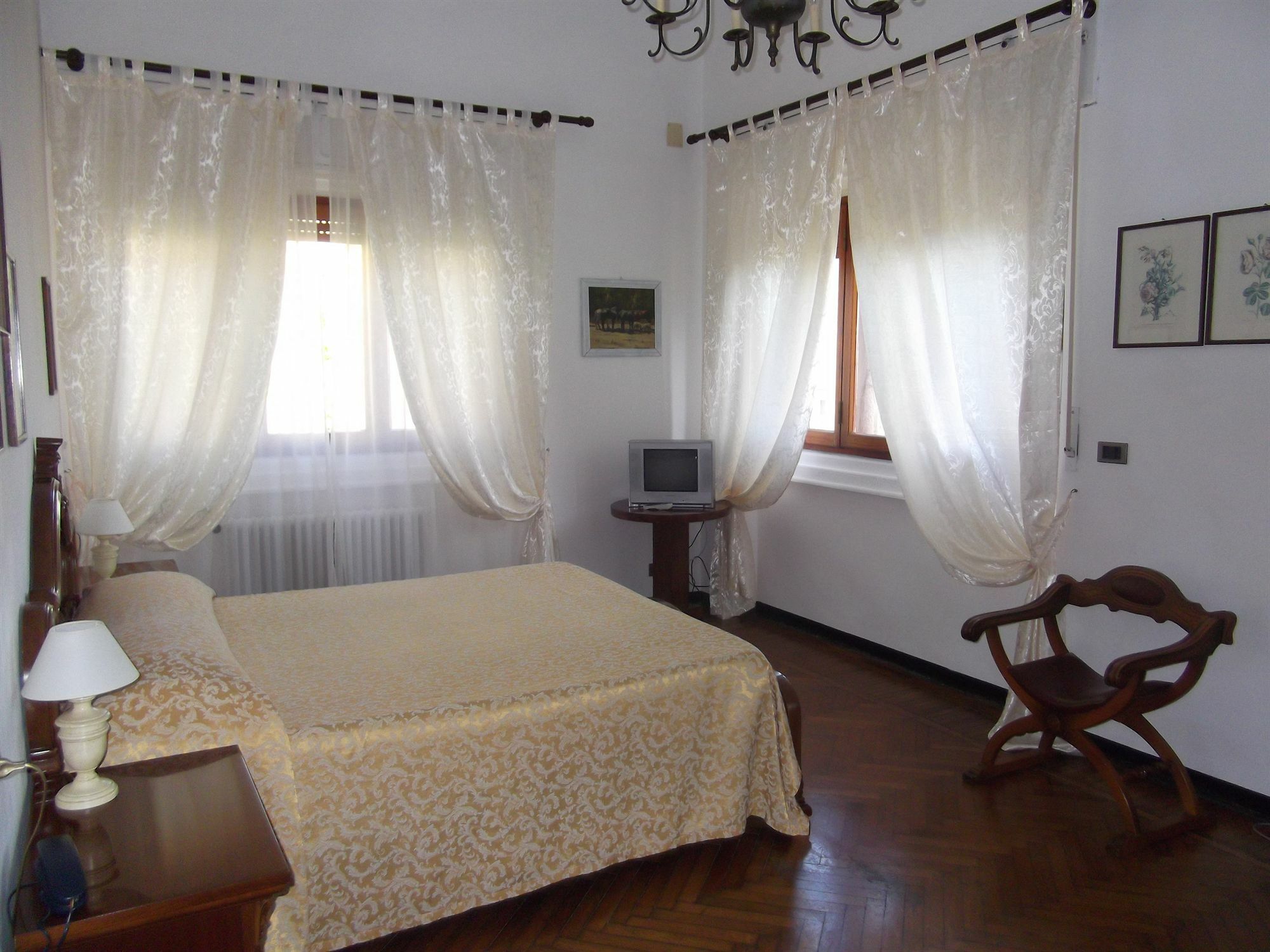 Hotel La Vela-Castello Il Rifugio Santa Margherita Ligure Luaran gambar